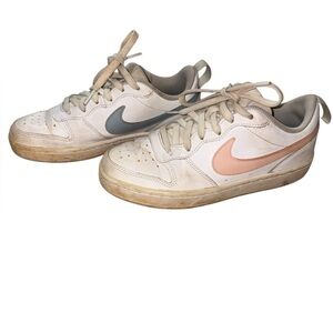 Nike Court Borough Low 2 GS White Pink Gray Youth 4Y / Women’s 5.5